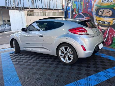 HYUNDAI Veloster 1.6 16V 3P AUTOM�TICO, Foto 2