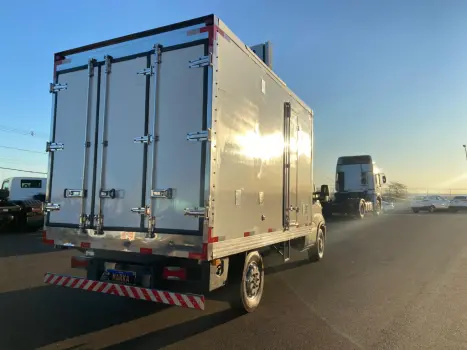 IVECO Daily 35-150 CABINE SIMPLES DIESEL, Foto 3 IVECO Daily 35-150 CABINE SIMPLES DIESEL, Foto 3