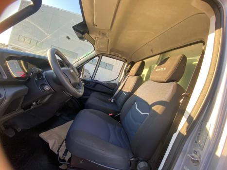 IVECO Daily 35-150 CABINE SIMPLES DIESEL, Foto 6 IVECO Daily 35-150 CABINE SIMPLES DIESEL, Foto 6