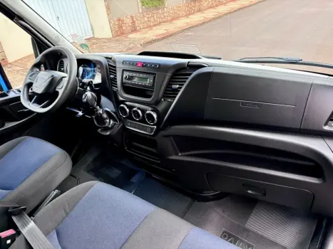 IVECO Daily 35-150 CABINE SIMPLES DIESEL, Foto 15