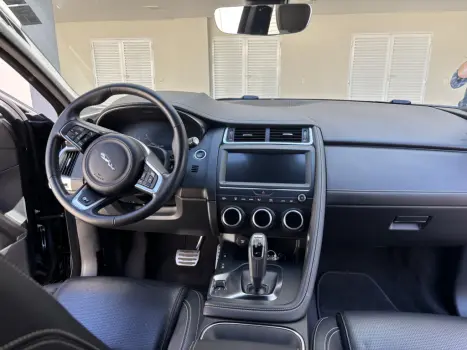 JAGUAR E-Pace 2.0 16V 4P P300 R-DYNAMIC SE AWD TURBO AUTOMTICO, Foto 8