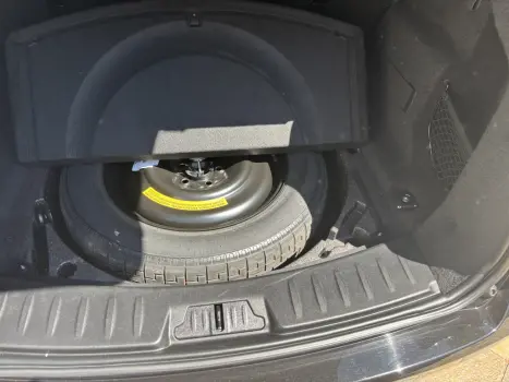 JAGUAR E-Pace 2.0 16V 4P P300 R-DYNAMIC SE AWD TURBO AUTOMTICO, Foto 12