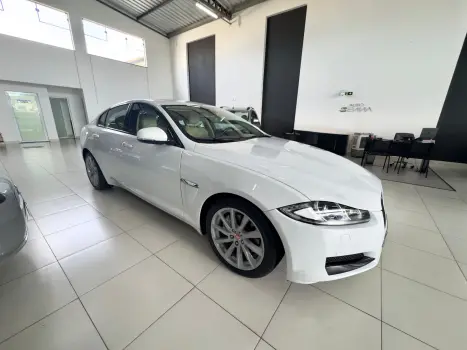 JAGUAR XF 2.0 4P PREMIUM LUXURY AUTOMÁTICO, Foto 3