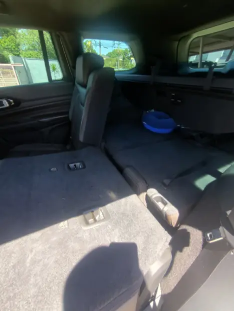 JEEP Commander 2.0 16V 4P TD380 OVERLAND TURBO DIESEL AUTOMTICO, Foto 2