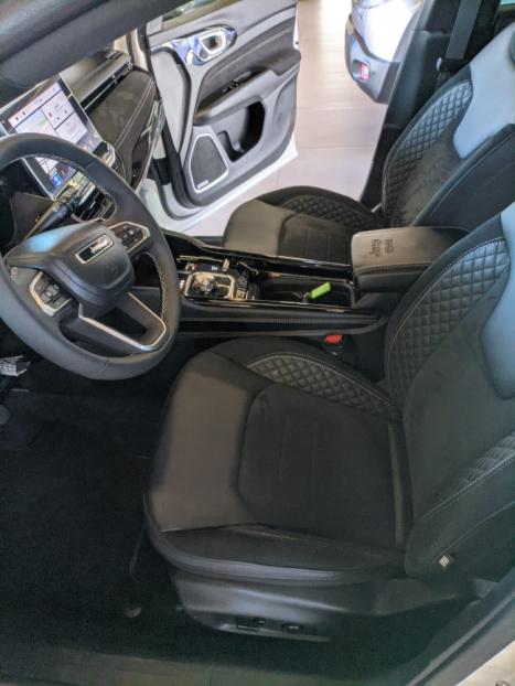 JEEP Commander 2.0 16V 4P HURRICANE 4 TURBO BLACKHAWK AUTOM�TICO AT9, Foto 13