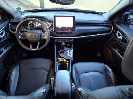 JEEP Compass 1.3 16V 4P FLEX LONGITUDE 80 ANOS T270 TURBO AUTOMÁTICO, Foto 6 JEEP Compass 1.3 16V 4P FLEX LONGITUDE 80 ANOS T270 TURBO AUTOMÁTICO, Foto 6