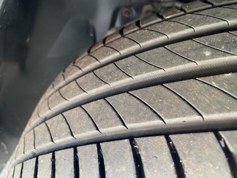 JEEP Compass 1.3 16V 4P FLEX LONGITUDE 80 ANOS T270 TURBO AUTOM�TICO, Foto 18