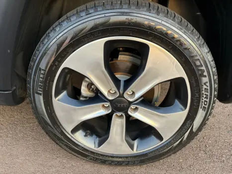 JEEP Compass 2.0 16V 4P LONGITUDE FLEX AUTOMÁTICO, Foto 7 JEEP Compass 2.0 16V 4P LONGITUDE FLEX AUTOMÁTICO, Foto 7