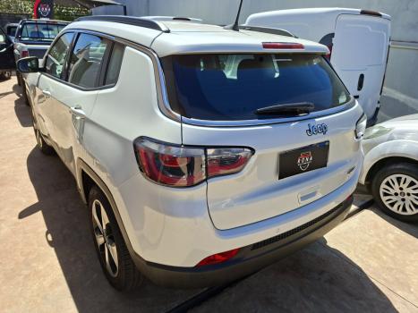 JEEP Compass 2.0 16V 4P LONGITUDE FLEX AUTOMÁTICO, Foto 4 JEEP Compass 2.0 16V 4P LONGITUDE FLEX AUTOMÁTICO, Foto 4