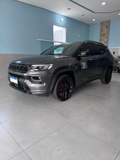 JEEP Compass 2.0 16V 4P HURRICANE 4 TURBO BLACKHAWK AUTOM�TICO AT9, Foto 2