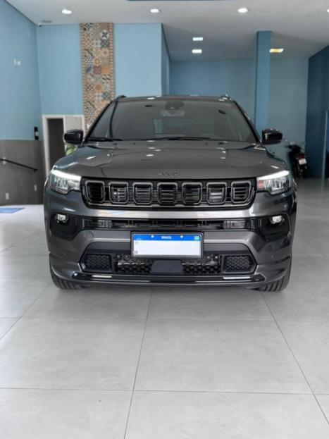 JEEP Compass 2.0 16V 4P HURRICANE 4 TURBO BLACKHAWK AUTOM�TICO AT9, Foto 3