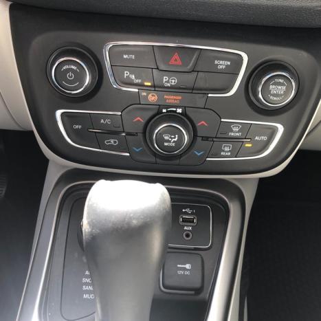 JEEP Compass 2.0 16V 4P LONGITUDE TURBO DIESEL 4X4 AUTOM�TICO, Foto 6