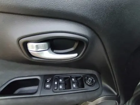 JEEP Renegade 1.3 16V 4P FLEX T270 SPORT ALTITUDE TURBO AUTOM�TICO, Foto 13