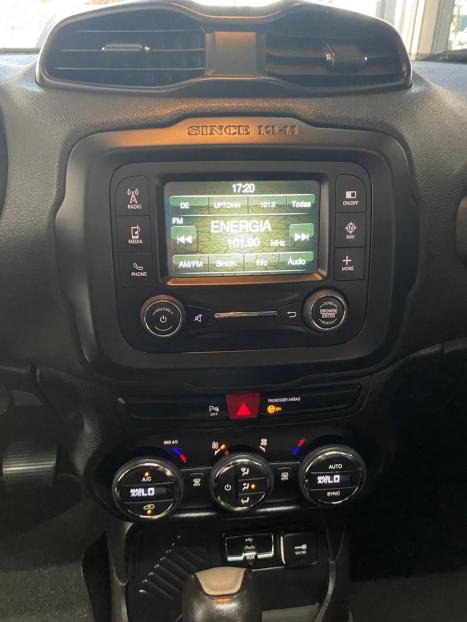 JEEP Renegade 1.8 16V 4P FLEX LONGITUDE AUTOMÁTICO, Foto 16 JEEP Renegade 1.8 16V 4P FLEX LONGITUDE AUTOMÁTICO, Foto 16