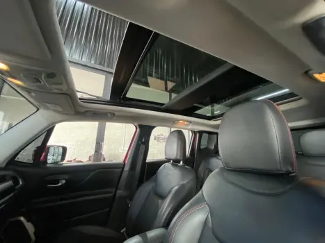 JEEP Renegade 1.8 16V 4P FLEX LONGITUDE AUTOMÁTICO, Foto 20 JEEP Renegade 1.8 16V 4P FLEX LONGITUDE AUTOMÁTICO, Foto 20