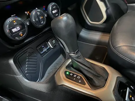 JEEP Renegade 1.8 16V 4P FLEX LONGITUDE AUTOMÁTICO, Foto 22 JEEP Renegade 1.8 16V 4P FLEX LONGITUDE AUTOMÁTICO, Foto 22