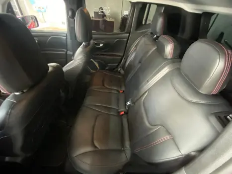 JEEP Renegade 1.8 16V 4P FLEX LONGITUDE AUTOMÁTICO, Foto 23 JEEP Renegade 1.8 16V 4P FLEX LONGITUDE AUTOMÁTICO, Foto 23