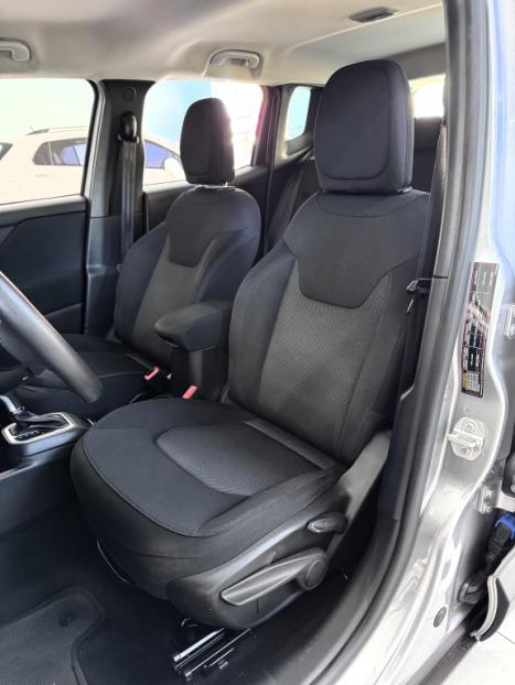JEEP Renegade 1.8 16V 4P FLEX AUTOMÁTICO, Foto 13 JEEP Renegade 1.8 16V 4P FLEX AUTOMÁTICO, Foto 13