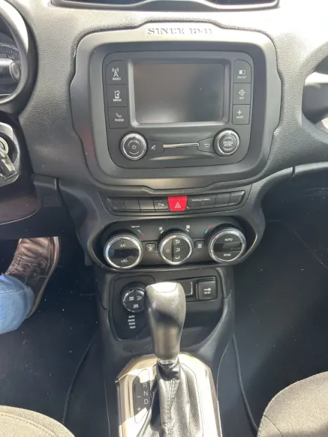 JEEP Renegade 2.0 16V 4P TURBO DIESEL LONGITUDE 4X4 AUTOMTICO, Foto 12