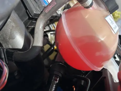 JEEP Renegade 2.0 16V 4P TURBO DIESEL LONGITUDE 4X4 AUTOMTICO, Foto 16