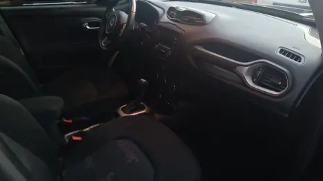 JEEP Renegade 2.0 16V 4P TURBO DIESEL LONGITUDE 4X4 AUTOM�TICO, Foto 6