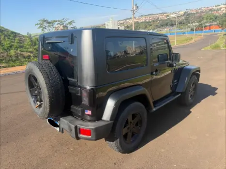 JEEP Wrangler 3.8 V6 12V SPORT TETO R�GIDO AUTOM�TICO, Foto 5