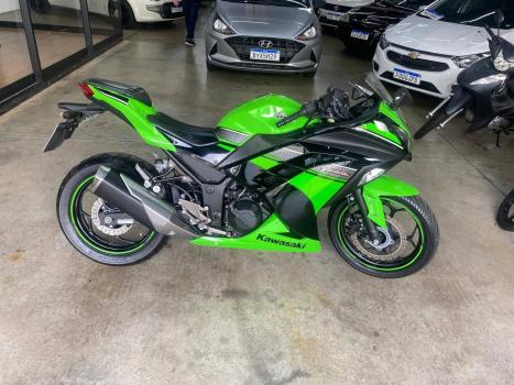KAWASAKI Ninja 300 ABS, Foto 1