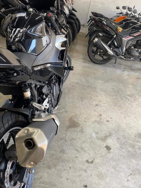 KAWASAKI Ninja 400 , Foto 7