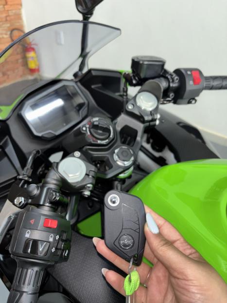 KAWASAKI Ninja 500 , Foto 2