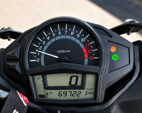 KAWASAKI Ninja 650 R, Foto 4