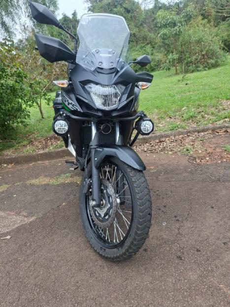 KAWASAKI Versys 300 X, Foto 3