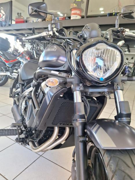 KAWASAKI Vulcan 650 S , Foto 2