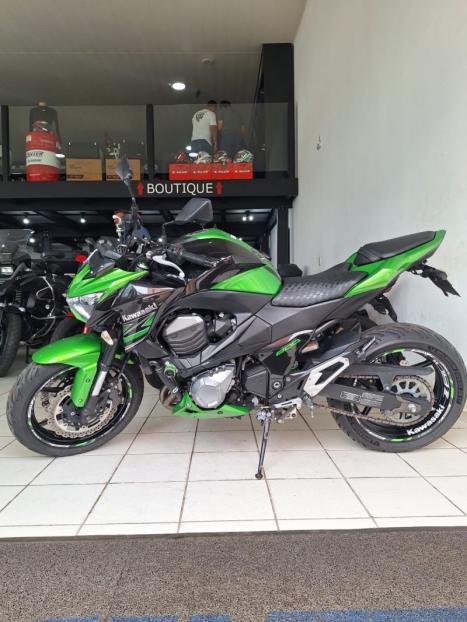 KAWASAKI Z 800 , Foto 2