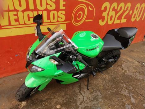 KAWASAKI ZX 10 R NINJA, Foto 1