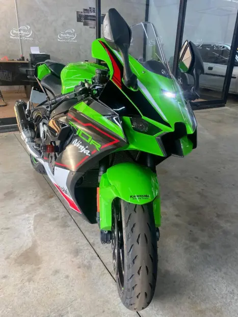 KAWASAKI ZX 10 R NINJA, Foto 3