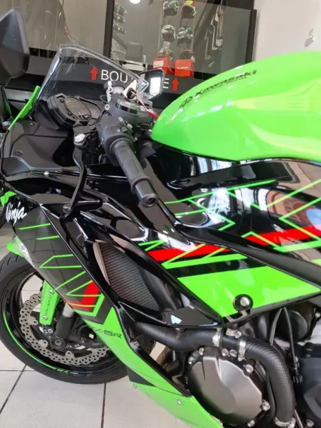 KAWASAKI ZX 6 R 636, Foto 10