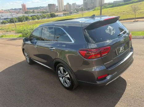 KIA Sorento 3.5 V6 4P EX2 G17 4X4 7 LUGARES AUTOM�TICO, Foto 8
