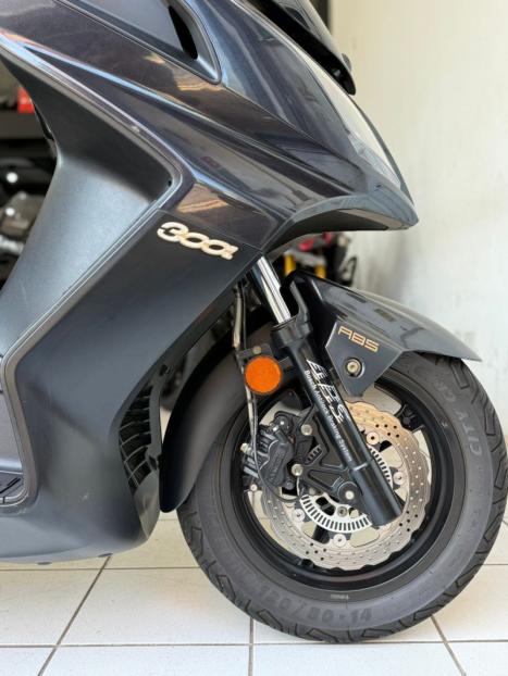 KYMCO Downtown 300i ABS, Foto 10