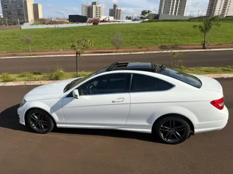 MERCEDES-BENZ C 180 1.6 16V CGI COUP� AUTOM�TICO, Foto 11