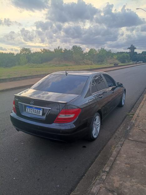 MERCEDES-BENZ C 180 1.8 16V 4P CGI CLASSIC TURBO AUTOM�TICO, Foto 3
