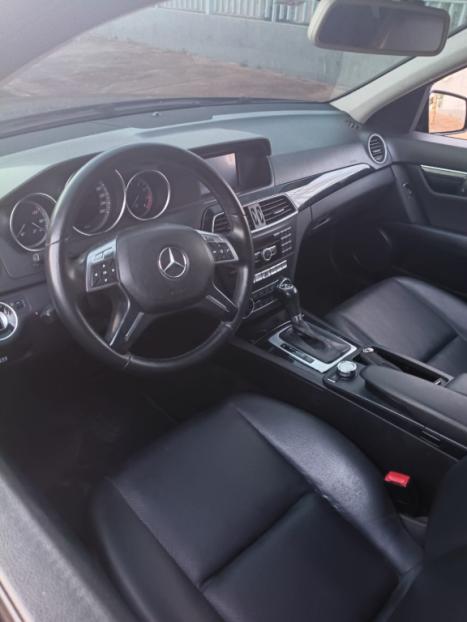 MERCEDES-BENZ C 180 1.8 16V 4P CGI CLASSIC TURBO AUTOM�TICO, Foto 7