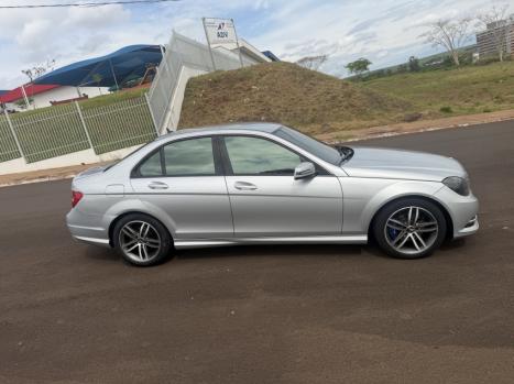 MERCEDES-BENZ C 180 1.6 16V 4P CGI SPORT TURBO AUTOMÁTICO, Foto 4