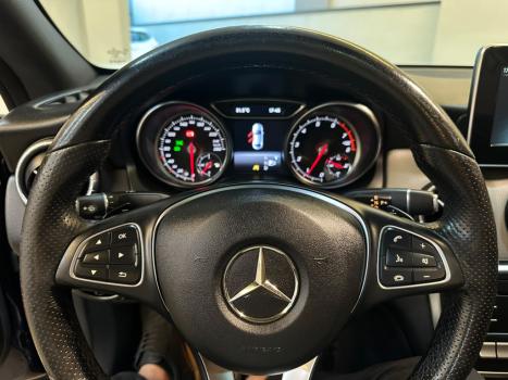 MERCEDES-BENZ CLA 200 1.6 16V 4P CGI 7-G TRONIC AUTOM�TICO DCT, Foto 7