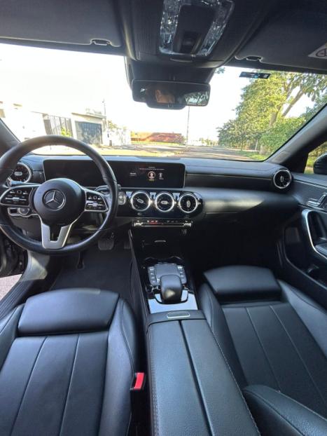 MERCEDES-BENZ CLA 250 2.0 16V 4P SPORT TURBO AUTOMÁTICO, Foto 9 MERCEDES-BENZ CLA 250 2.0 16V 4P SPORT TURBO AUTOMÁTICO, Foto 9