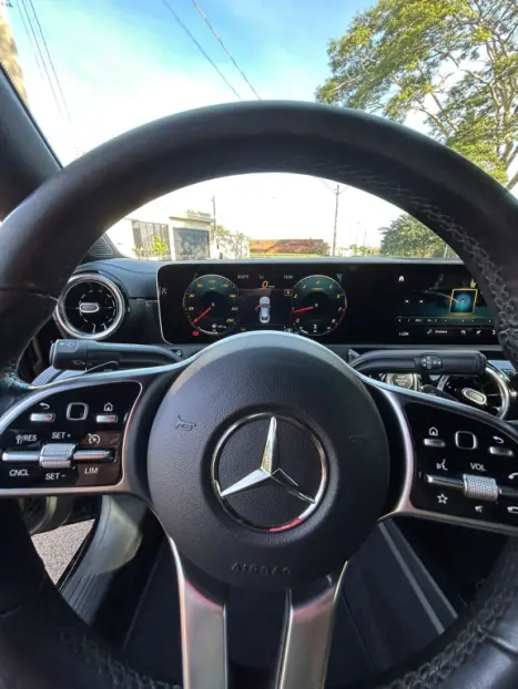 MERCEDES-BENZ CLA 250 2.0 16V 4P SPORT TURBO AUTOMÁTICO, Foto 13 MERCEDES-BENZ CLA 250 2.0 16V 4P SPORT TURBO AUTOMÁTICO, Foto 13