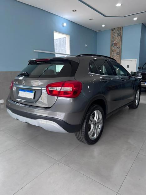 MERCEDES-BENZ GLA 200 1.6 16V 4P FLEX CGI STYLE TURBO AUTOMTICO, Foto 7