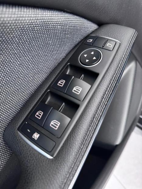 MERCEDES-BENZ GLA 200 1.6 16V 4P FLEX CGI STYLE TURBO AUTOMTICO, Foto 14