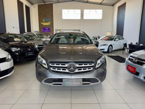 MERCEDES-BENZ GLA 200 1.6 16V 4P FLEX CGI ADVANCE TURBO AUTOM�TICO, Foto 2
