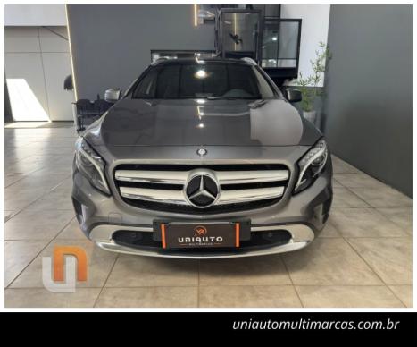 MERCEDES-BENZ GLA 200 1.6 16V 4P CGI ADVANCE TURBO AUTOM�TICO, Foto 2