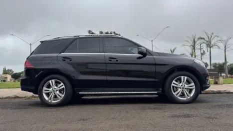 MERCEDES-BENZ GLE 350 3.0 V6 4P HIGWAY BLUETEC DIESEL 4MATIC 9G-TRONIC AUTOM�TICO, Foto 17
